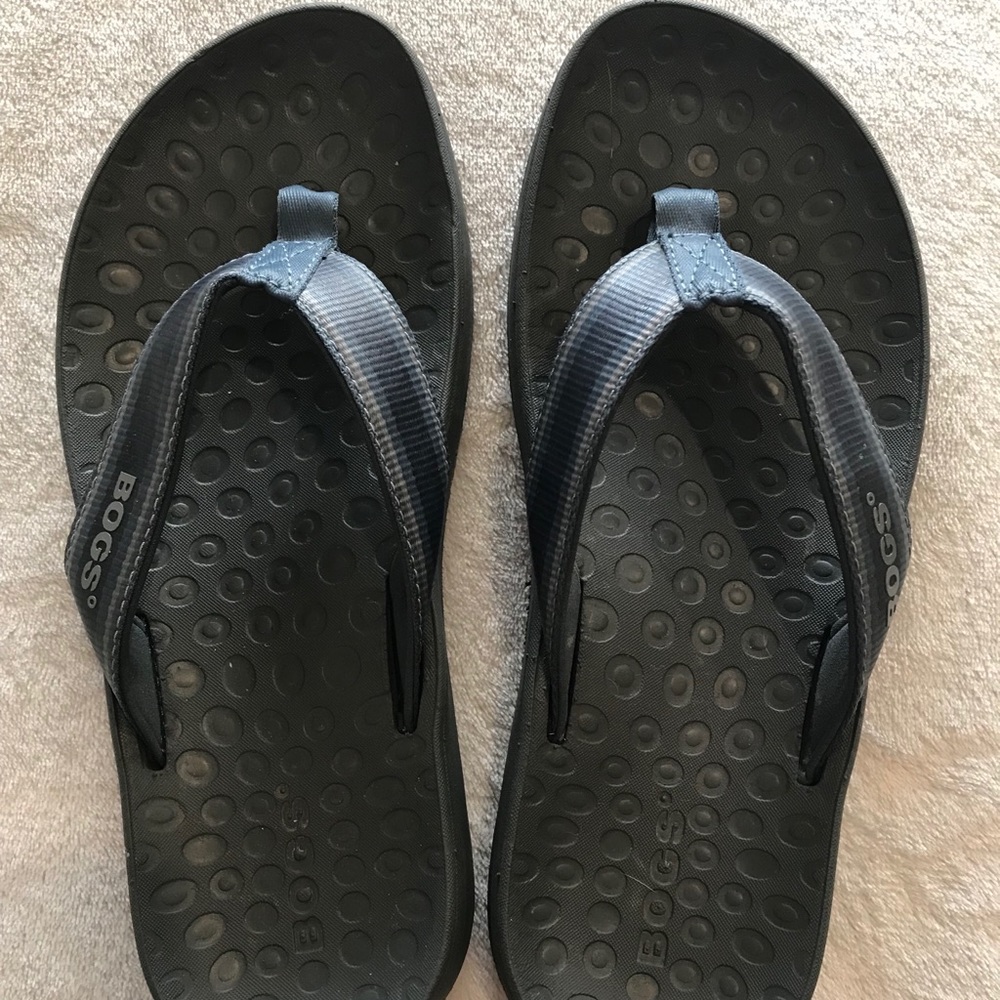 Men’s Blue BOGS Thong Sandal/flip flops